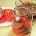 Ang pinaka-masarap na Korean tomato recipe para sa taglamig ay dilaan mo ang iyong mga daliri