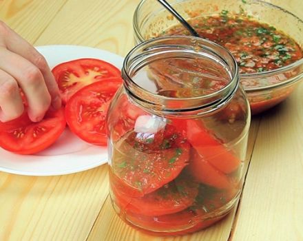 La recette de tomates coréenne la plus délicieuse pour l'hiver, vous vous lècherez les doigts