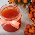 How to properly store cloudberries at home, fresh, frozen and preserved