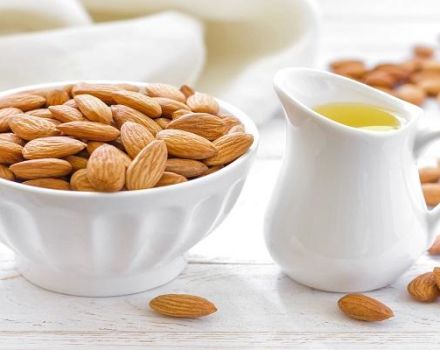 Peraturan dan masa penyimpanan kacang almond di rumah