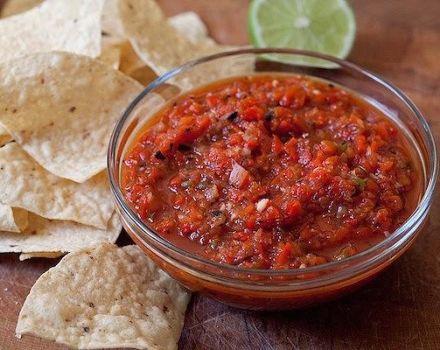 TOP 8 recipes for making salsa sauce for the winter at home