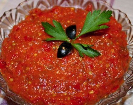 TOP 7 simple and delicious recipes for making pepper caviar for the winter