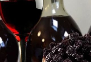 4 easy recipes for making prune wine at home