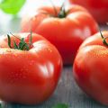 Characteristics and description of the tomato variety Strawberry Dessert, its yield