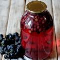 Simple recipes for making grape compote for the winter at home on a 3-liter jar