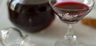 4 recettes simples pour faire du vin de chèvrefeuille à la maison