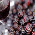 9 simple recipes for making blackberry wine at home