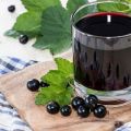 18 resipi langkah demi langkah terbaik untuk kekosongan blackcurrant untuk musim sejuk