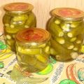 Step-by-step recipes for crispy pickled gherkins for the winter like in a store