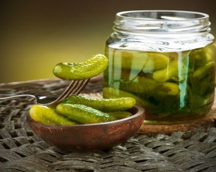 TOP 10 recetas más deliciosas de pepinos búlgaros dulces y picantes para el invierno en latas de un litro