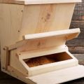 How to make an automatic chicken feeder step by step