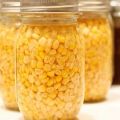 How to preserve corn on the cob and grains at home for the winter, recipes with and without sterilization