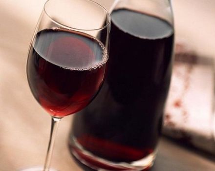 TOP 3 recipes for making semi-sweet grape wine at home