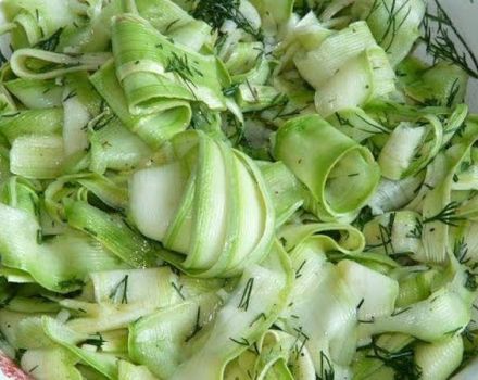 6 délicieuses recettes de lanières de courgettes marinées pour l'hiver