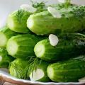 Instant recipe for cucumbers on mineral water for the winter