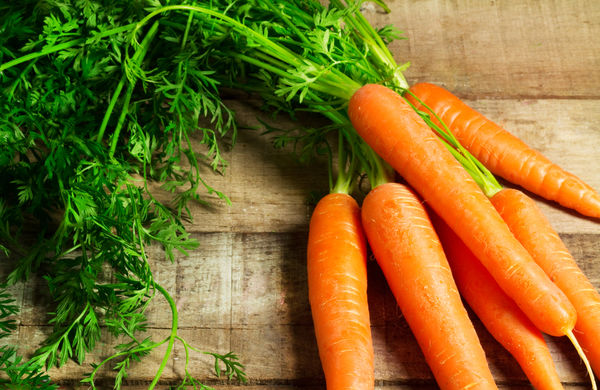 zanahorias en la mesa