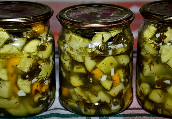 zucchini in a jar