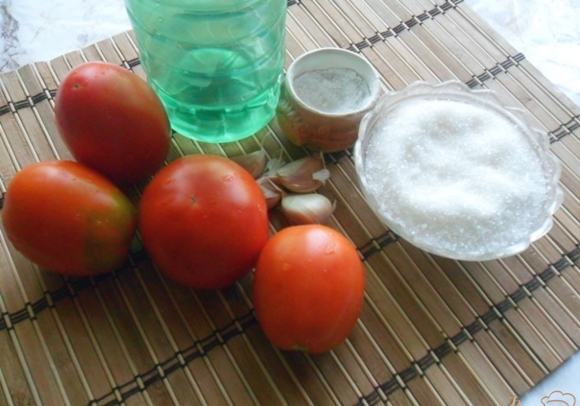 ingrédients pour la tomate à l'ail