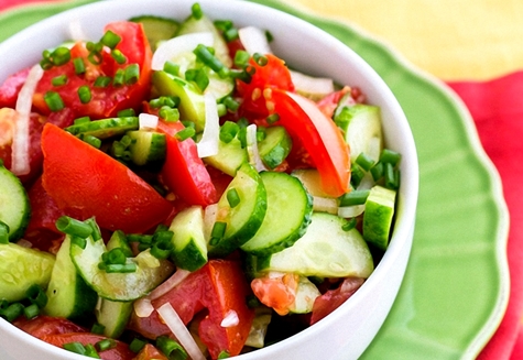 salad with tomatoes and cucumbers