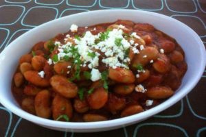 Recetas de refrigerios de frijoles griegos de invierno