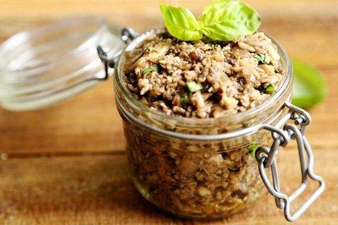 mushrooms, carrots and onions in a jar