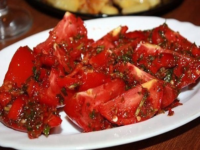 Korean tomato dish