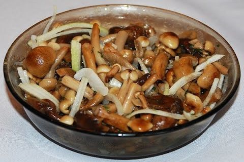 champignons marinés