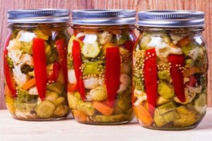 The most popular recipes for canning pickles for the winter