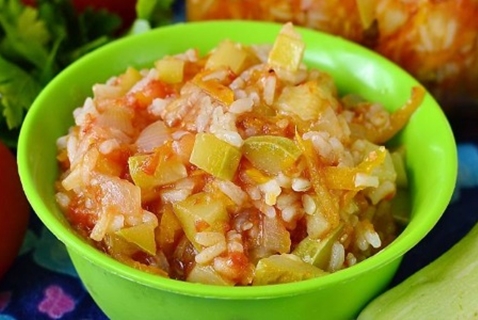 ensalada de calabacín y arroz