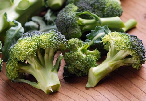 brocoli sur la table