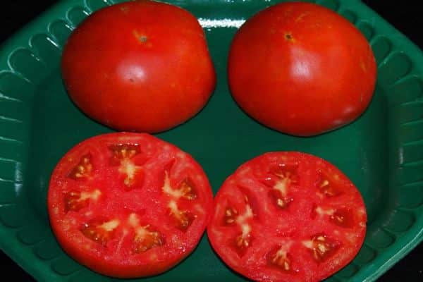 Cut tomatoes