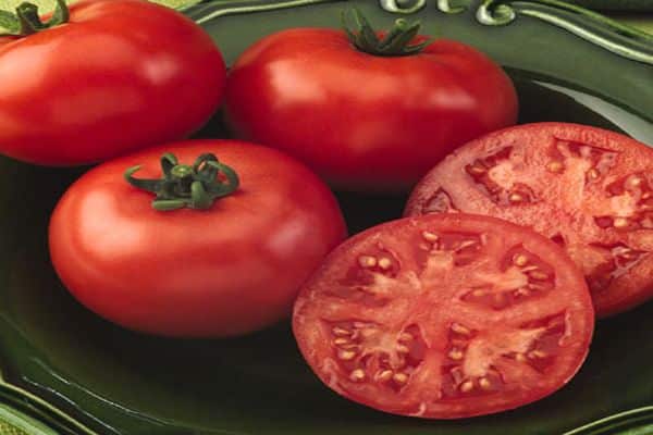 cut tomatoes