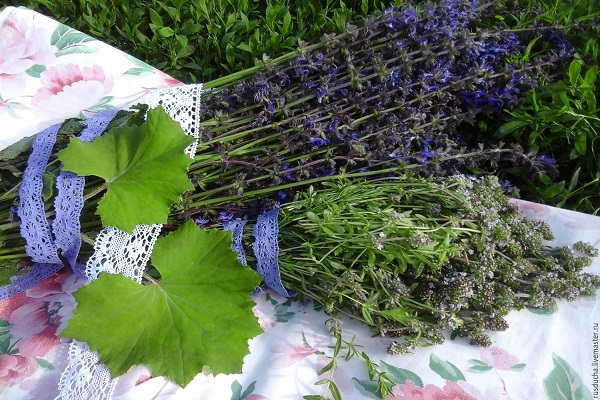 thyme stalks