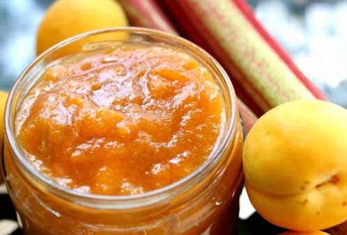 confiture dans un pot