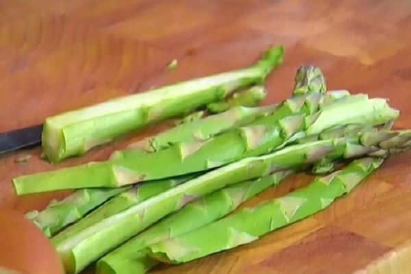 asparagus curly