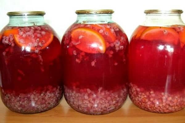 currants with orange