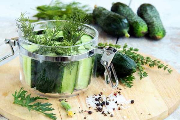 cucumbers in a jar