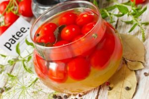 TOP 10 deliciosas recetas de tomates cherry en escabeche para el invierno que te lamerás los dedos