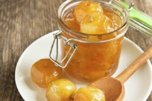 Une recette simple pour faire de la confiture à partir de ranetki pour l'hiver