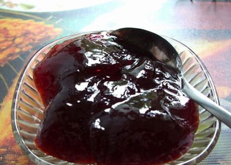 jelly from plums