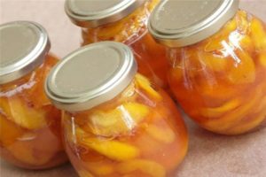 A simple recipe for apricot jam with orange for the winter