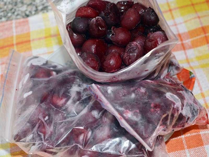 freezing cherries