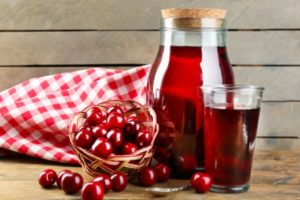 Recettes de compote de cerises pour l'hiver, avec et sans stérilisation, pour un pot de 3 litres