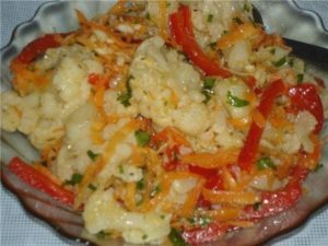 Cosechas de coliflor en escabeche para el invierno, recetas instantáneas.