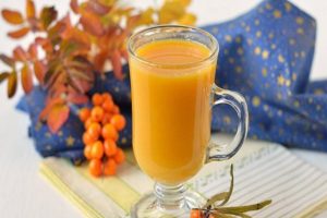 TOP 10 des meilleures recettes de jus d'argousier dans un presse-agrumes à la maison pour l'hiver, avec et sans ébullition