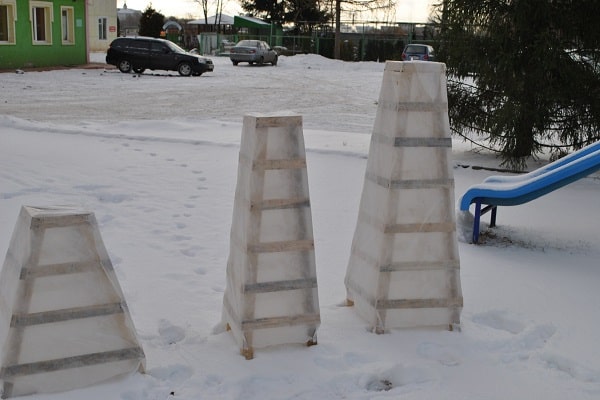 shelter made of polyethylene