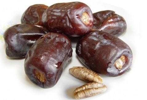 ripe dates