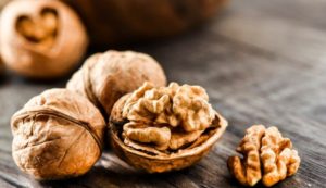 Propiedades útiles y medicinales de las nueces para el cuerpo, contraindicaciones.