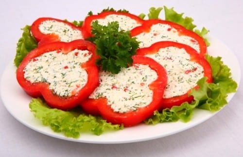 Pepper stuffed with cheese and egg