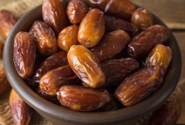 bowl of dates